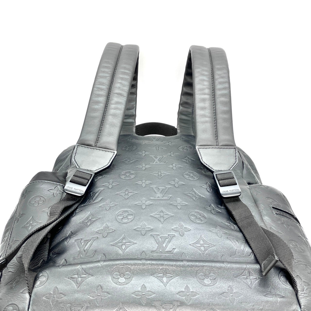 LOUIS VUITTON Monogram Shadow Discovery Backpack