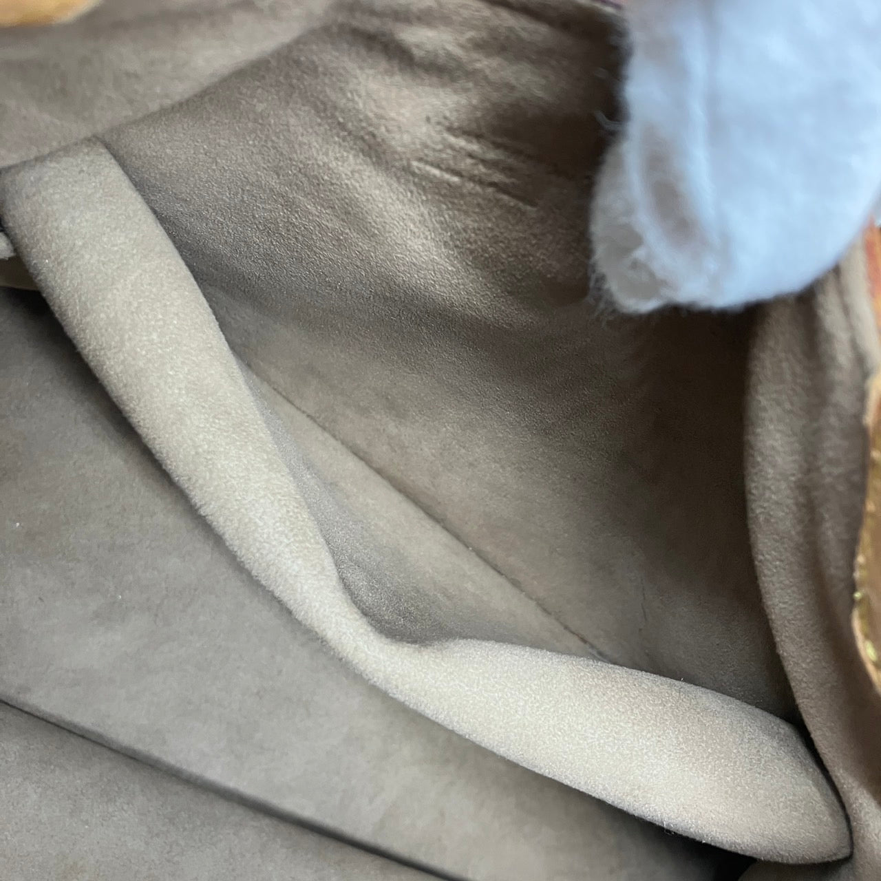 LOUIS VUITTON Multicolor Ursula