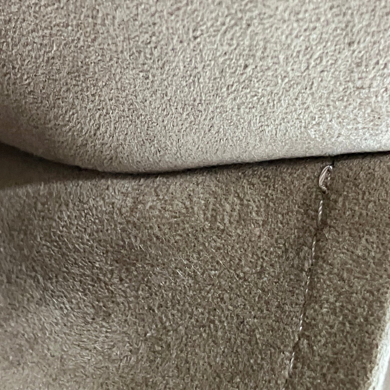 LOUIS VUITTON Multicolor Ursula