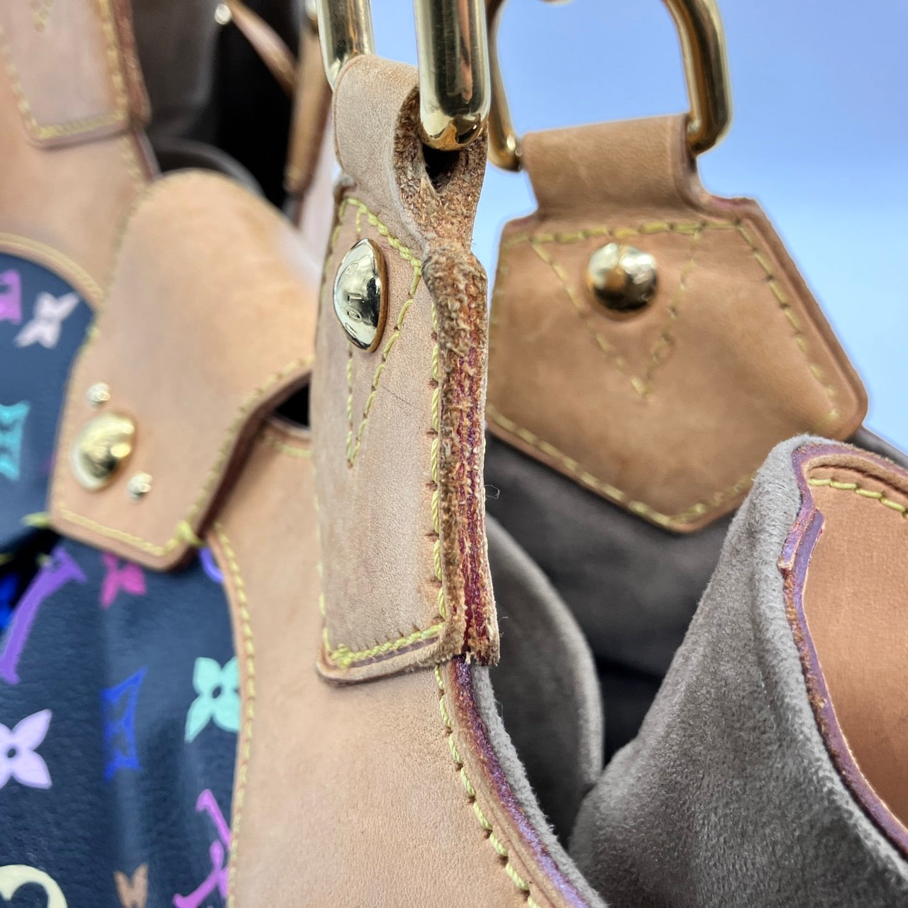 LOUIS VUITTON Multicolor Ursula