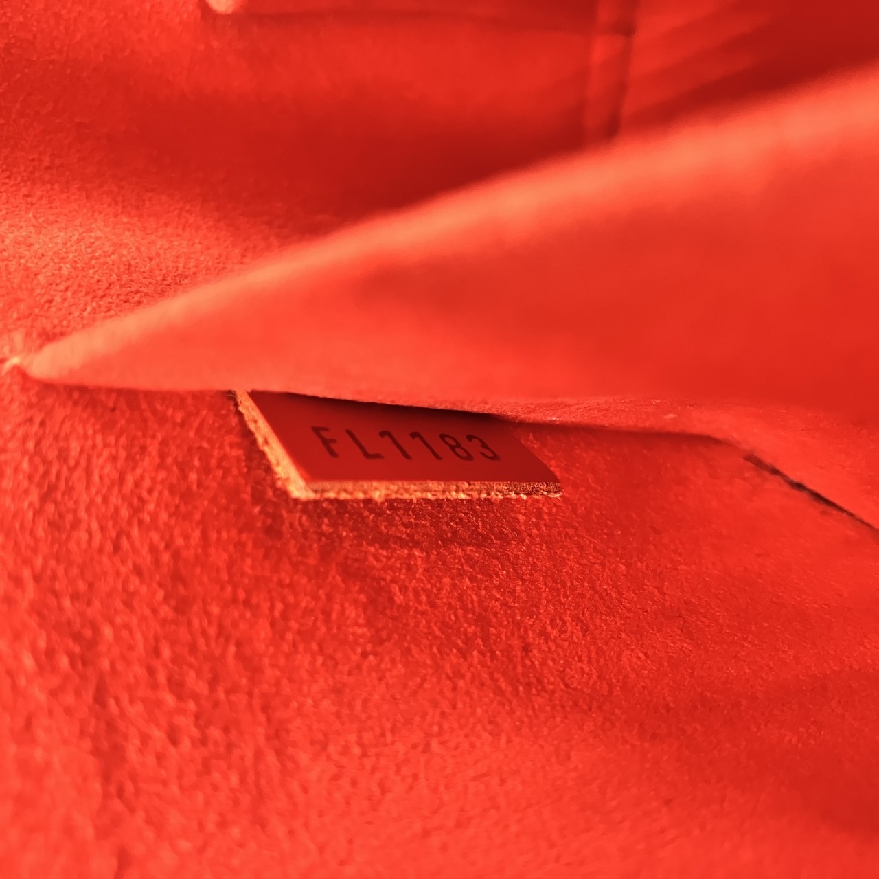 LOUIS VUITTON Epi Alma BB