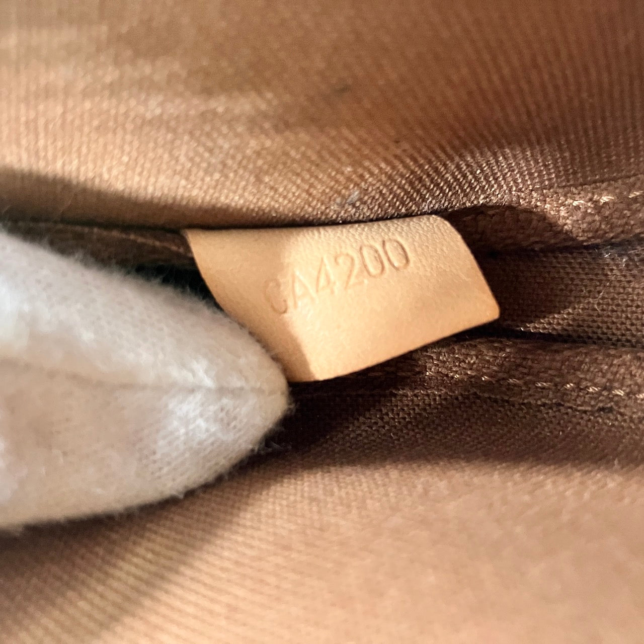 LOUIS VUITTON Multi pochette