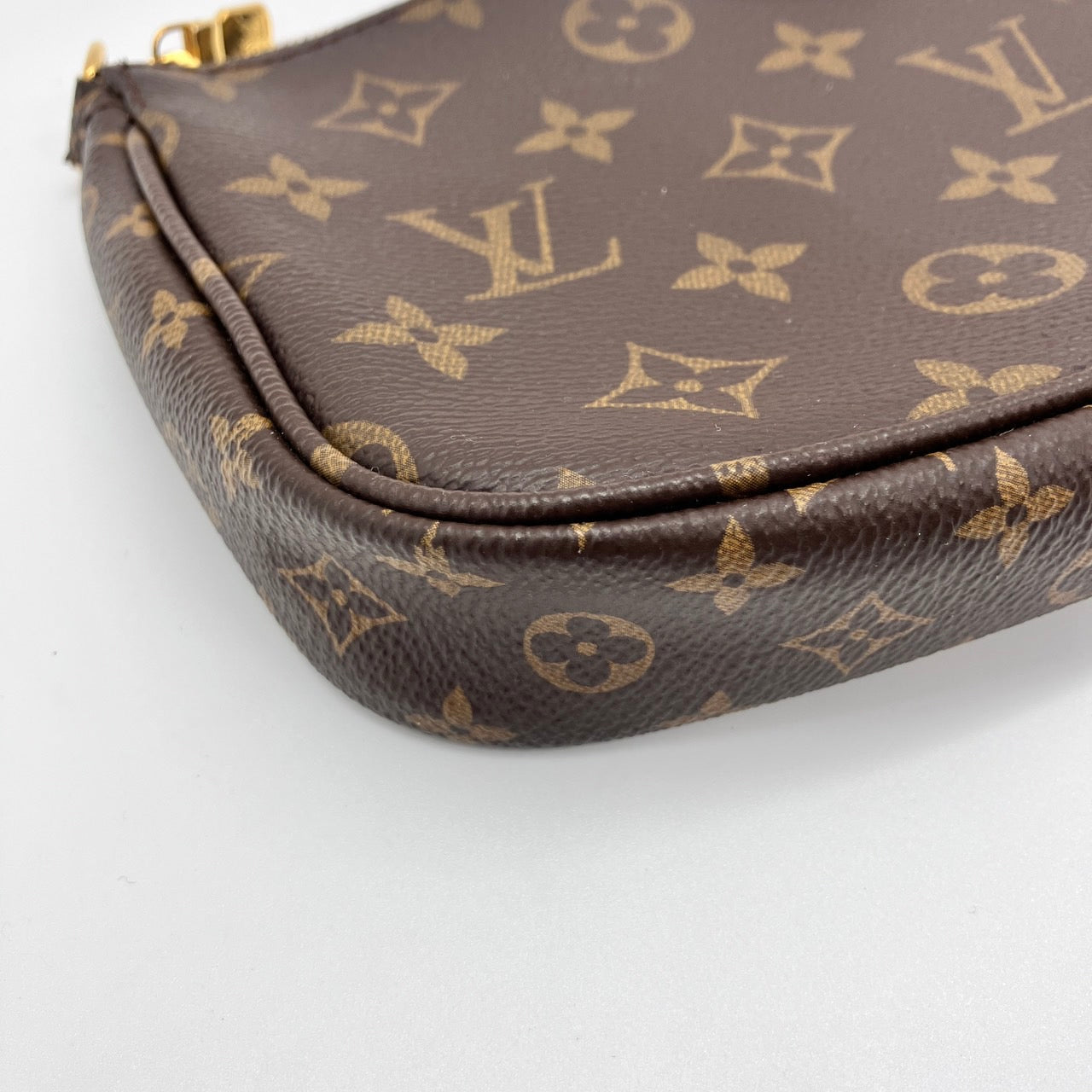 LOUIS VUITTON Multi pochette