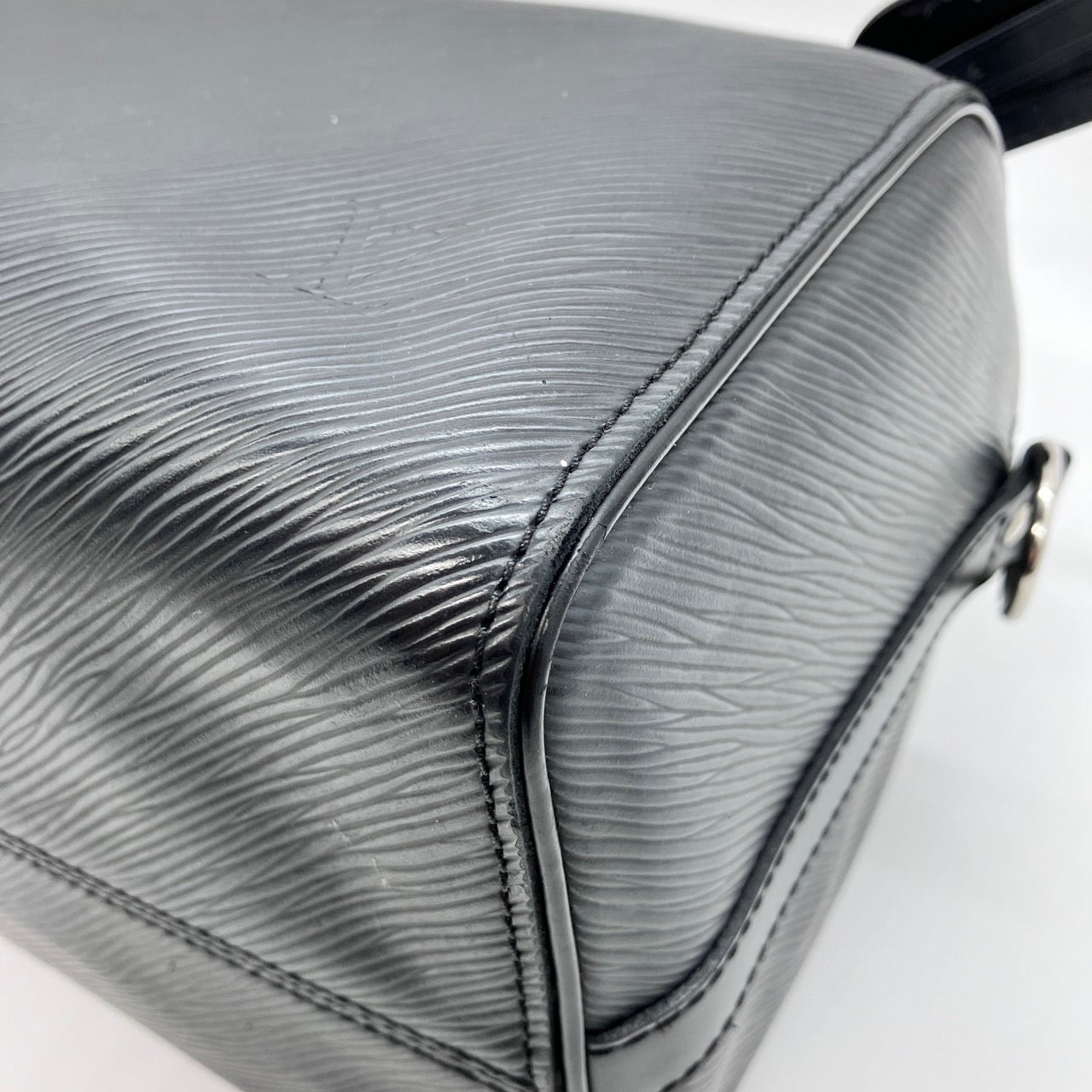 LOUIS VUITTON Epi Speedy 25 Bandouliere