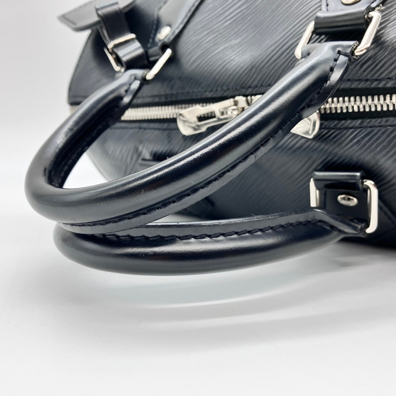 LOUIS VUITTON Epi Speedy 25 Bandouliere