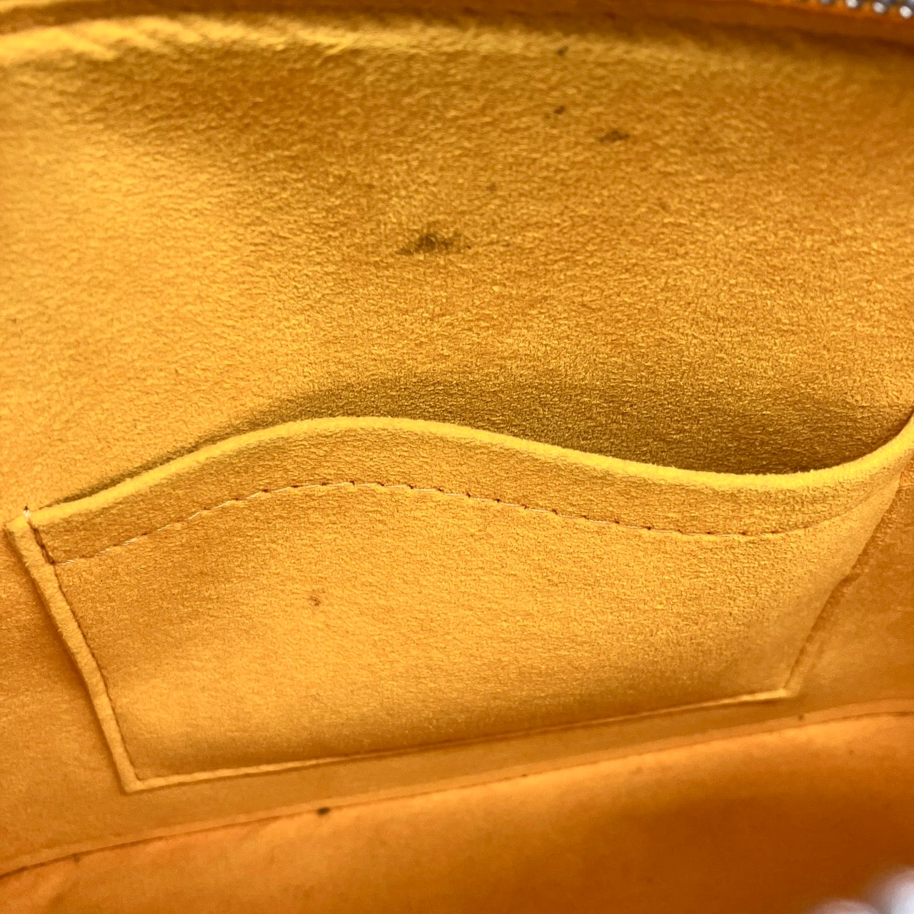 LOUIS VUITTON Epi alma BB