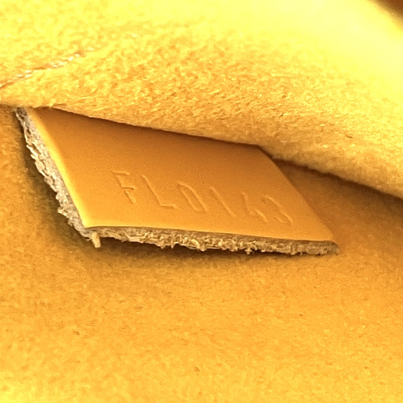 LOUIS VUITTON Epi alma BB