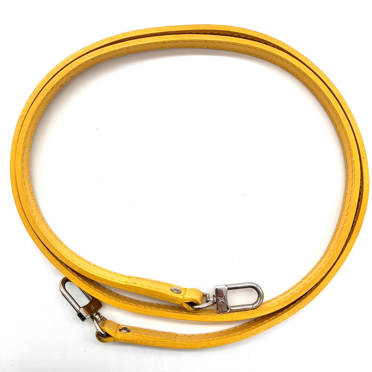 LOUIS VUITTON Epi alma BB