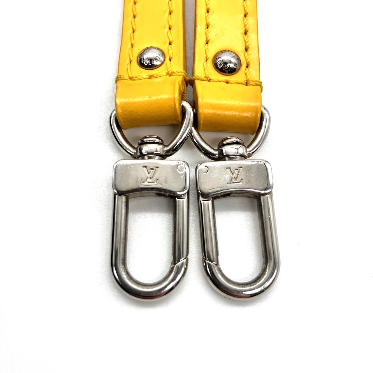 LOUIS VUITTON Epi alma BB