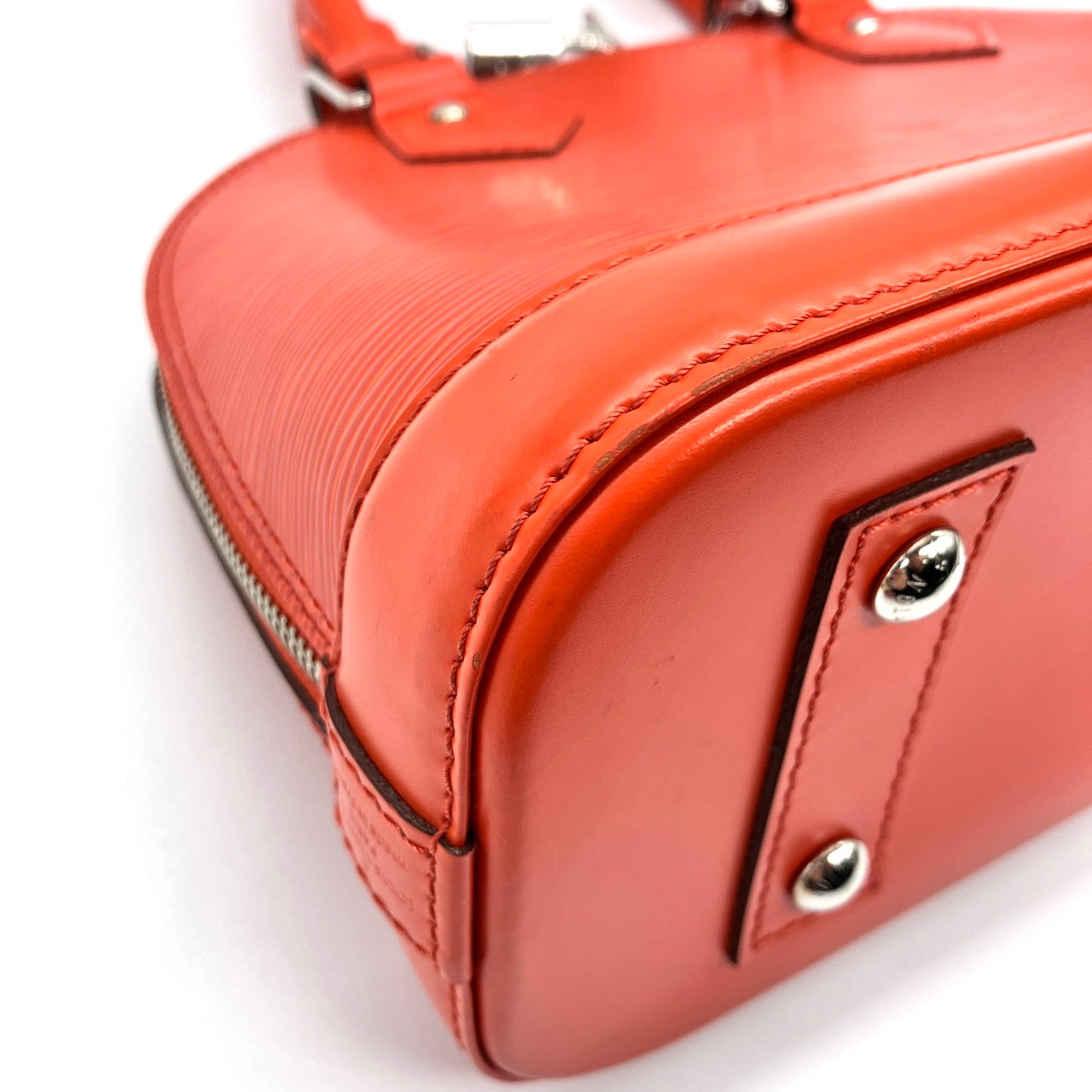 LOUIS VUITTON Epi Alma BB