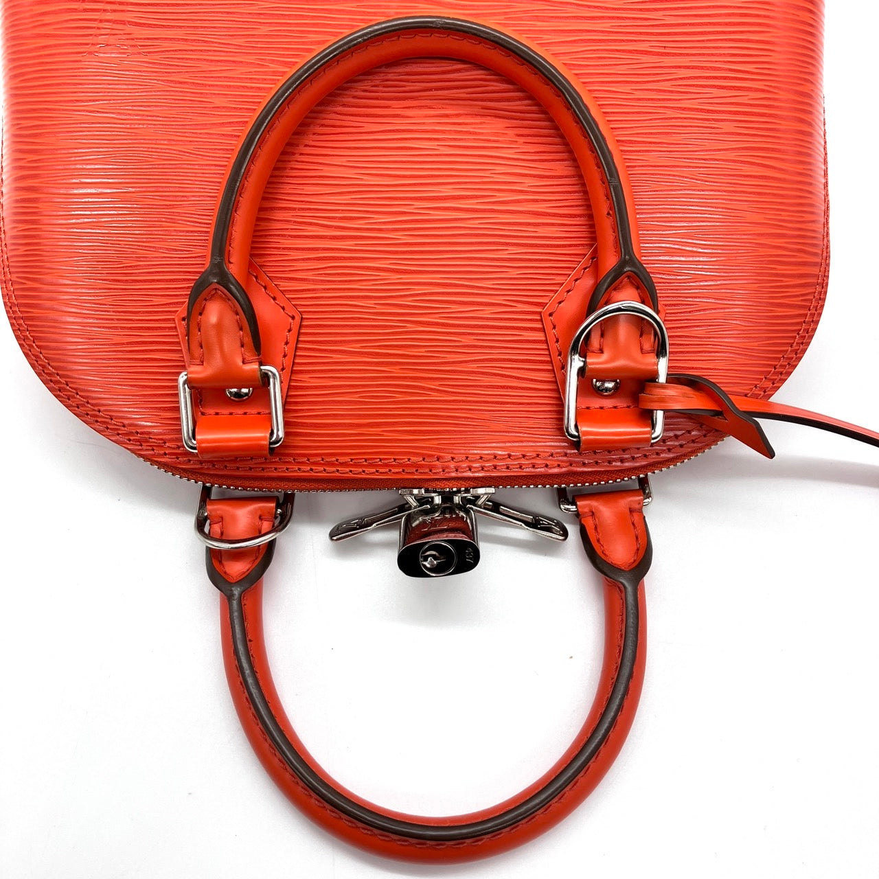 LOUIS VUITTON Epi Alma BB