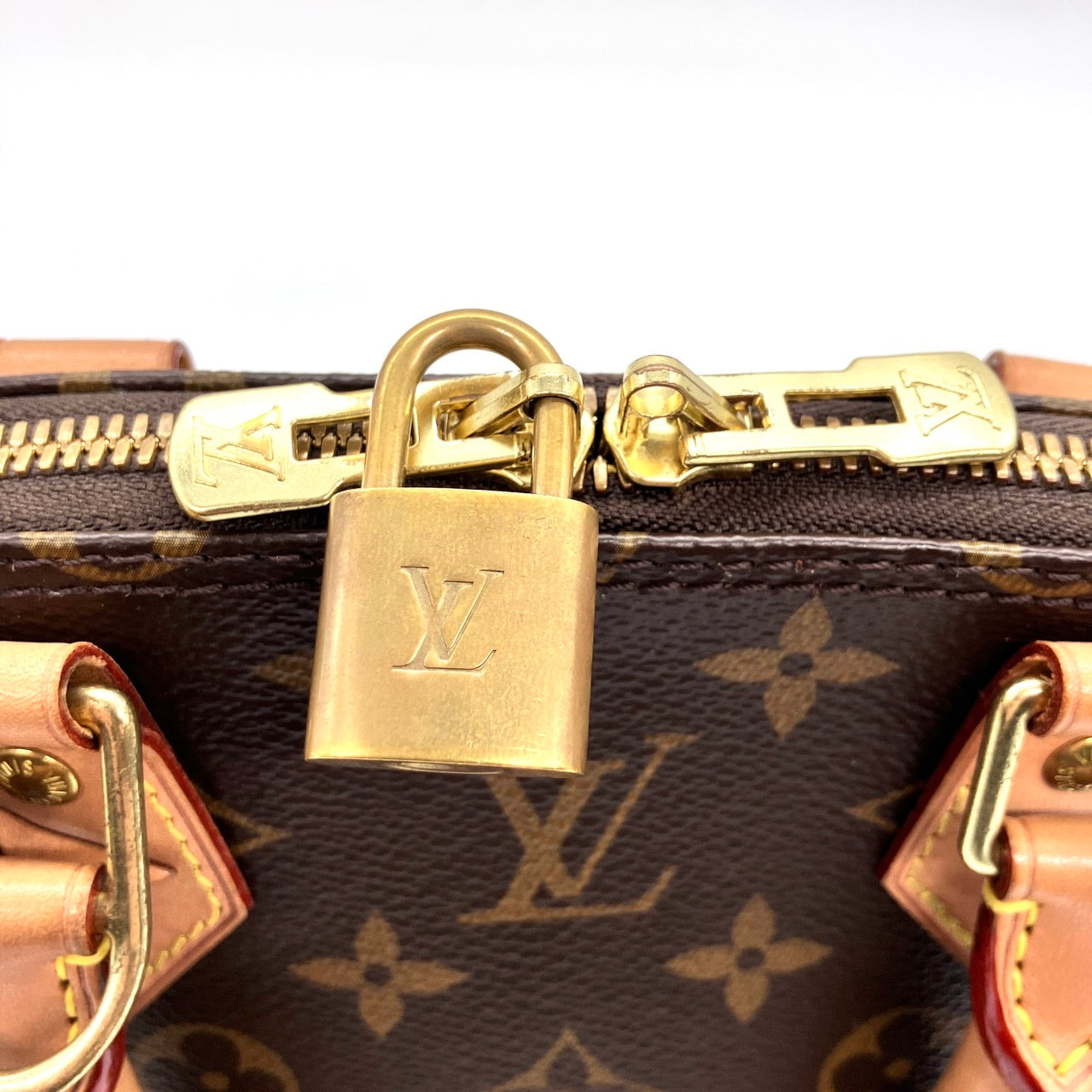 LOUIS VUITTON Monogram Alma BB