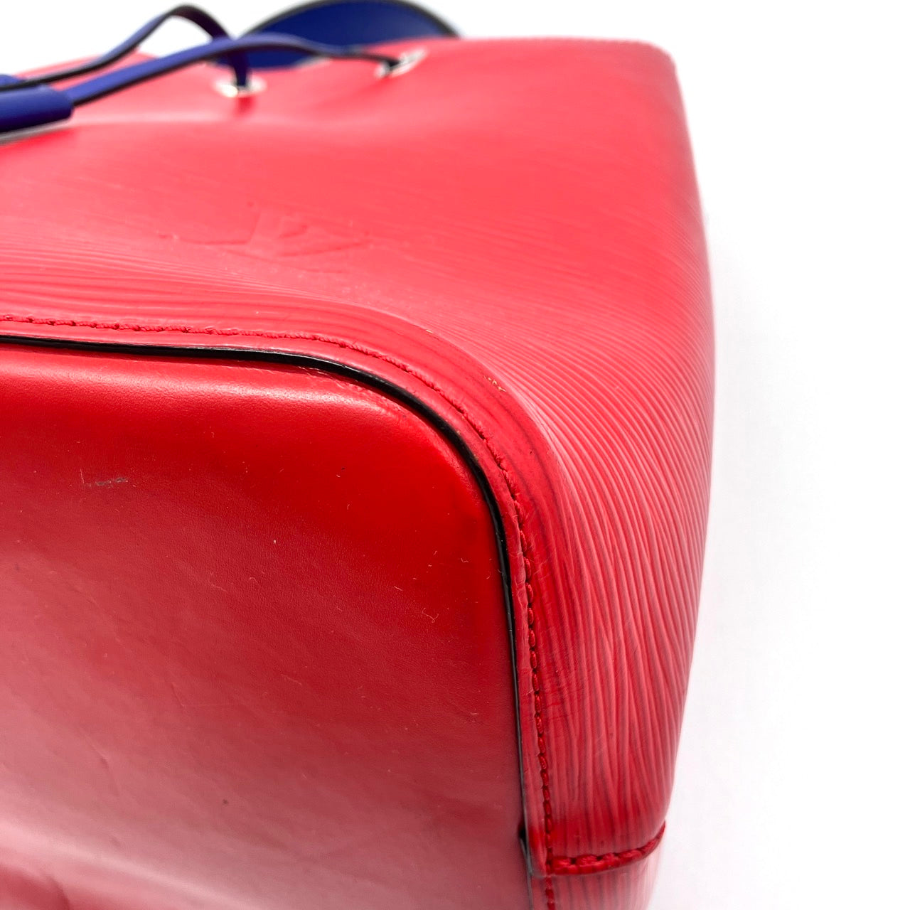 LOUIS VUITTON Epi Neo Noe