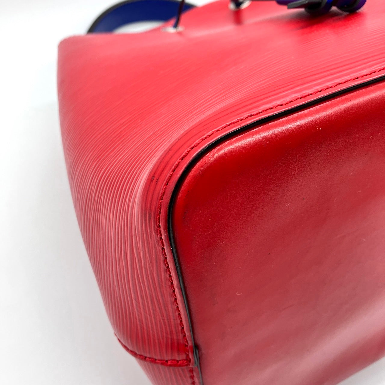 LOUIS VUITTON Epi Neo Noe