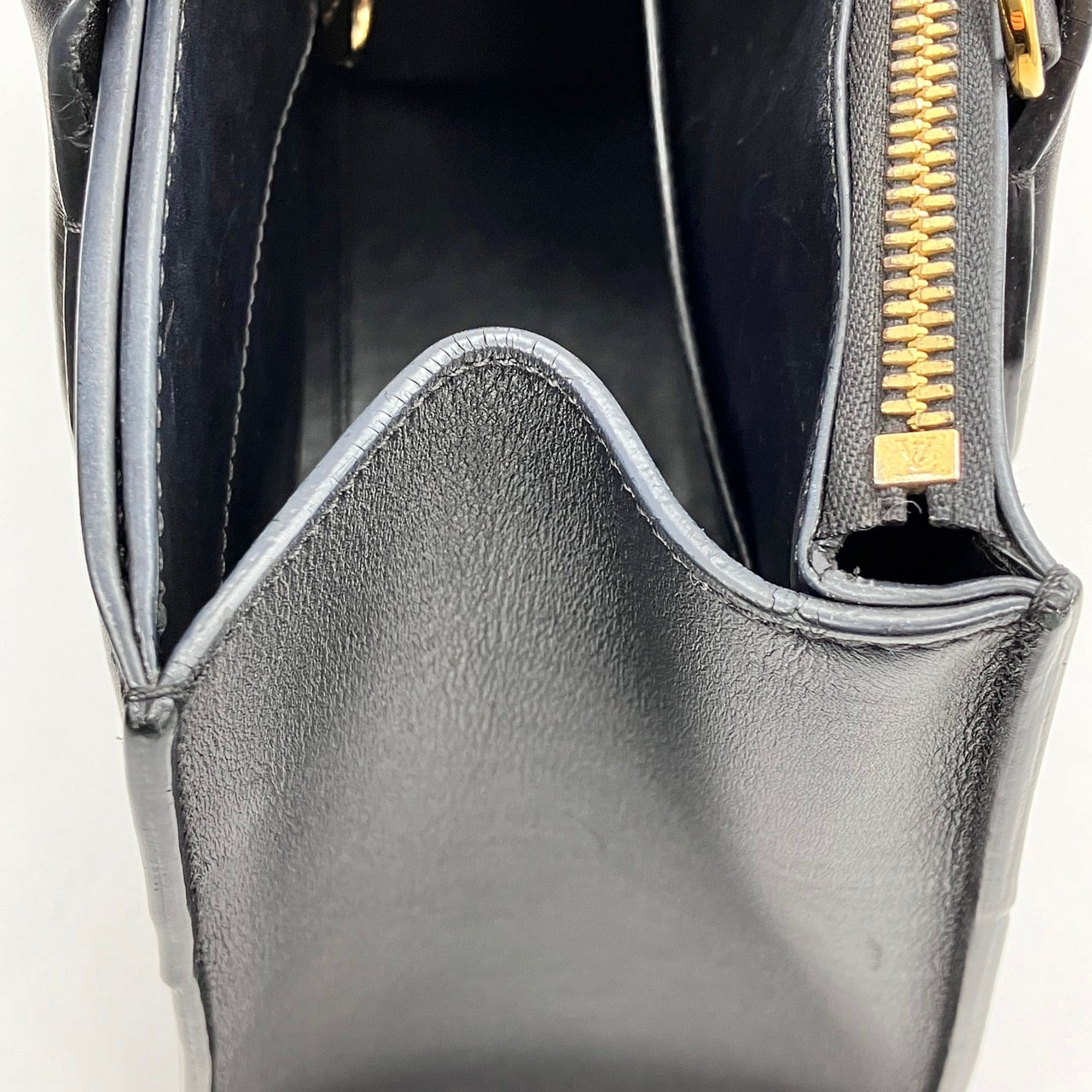 LOUIS VUITTON city steamer