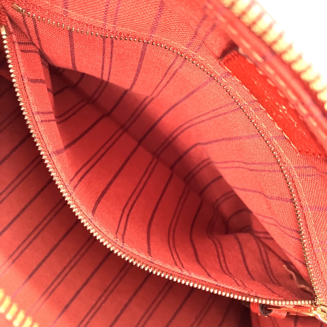 LOUIS VUITTON Empreinte Speedy 25