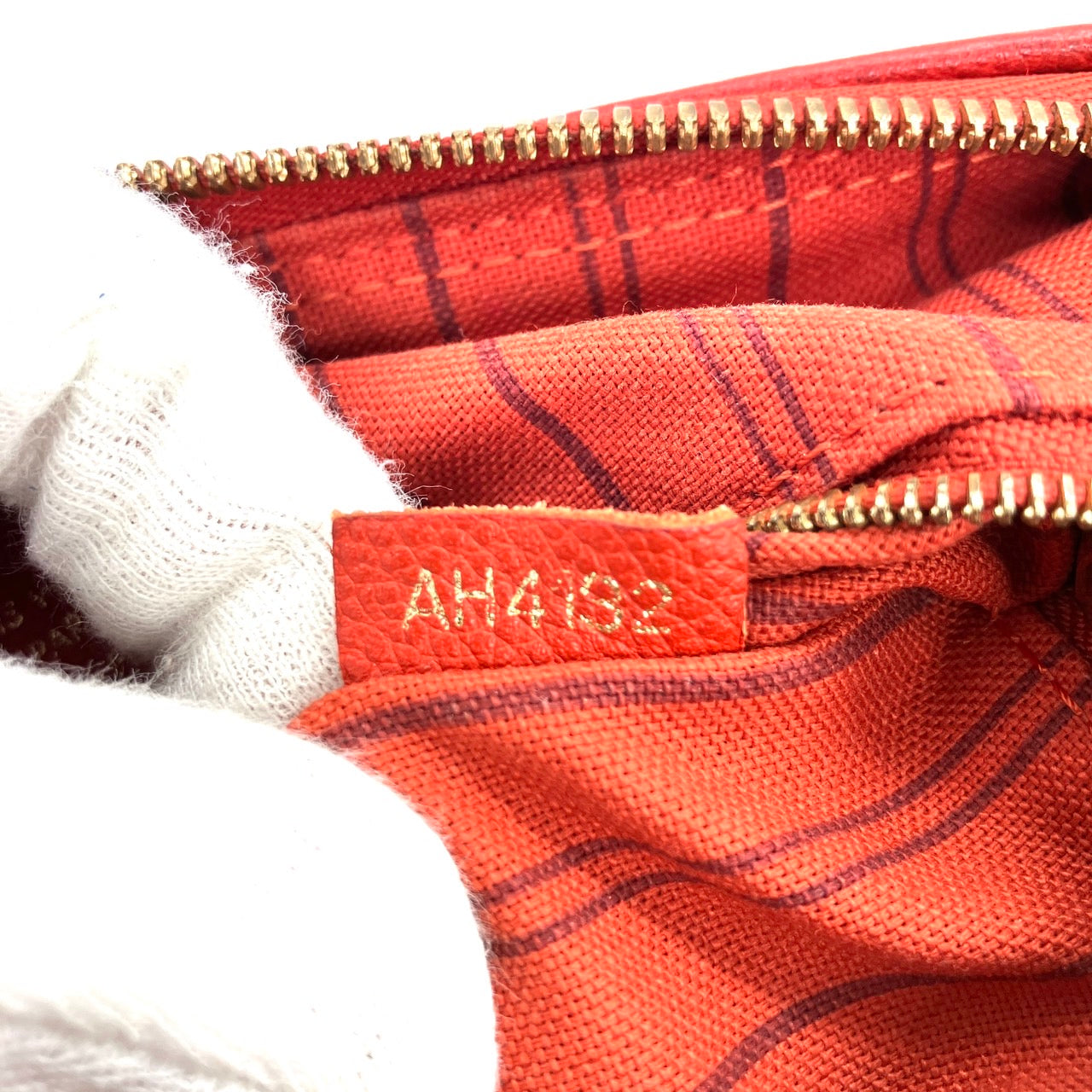 LOUIS VUITTON Empreinte Speedy 25