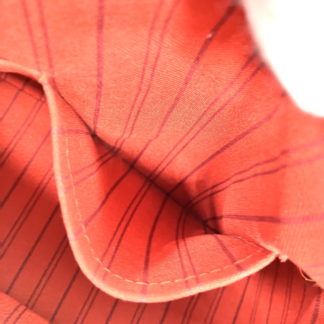 LOUIS VUITTON Empreinte Speedy 25