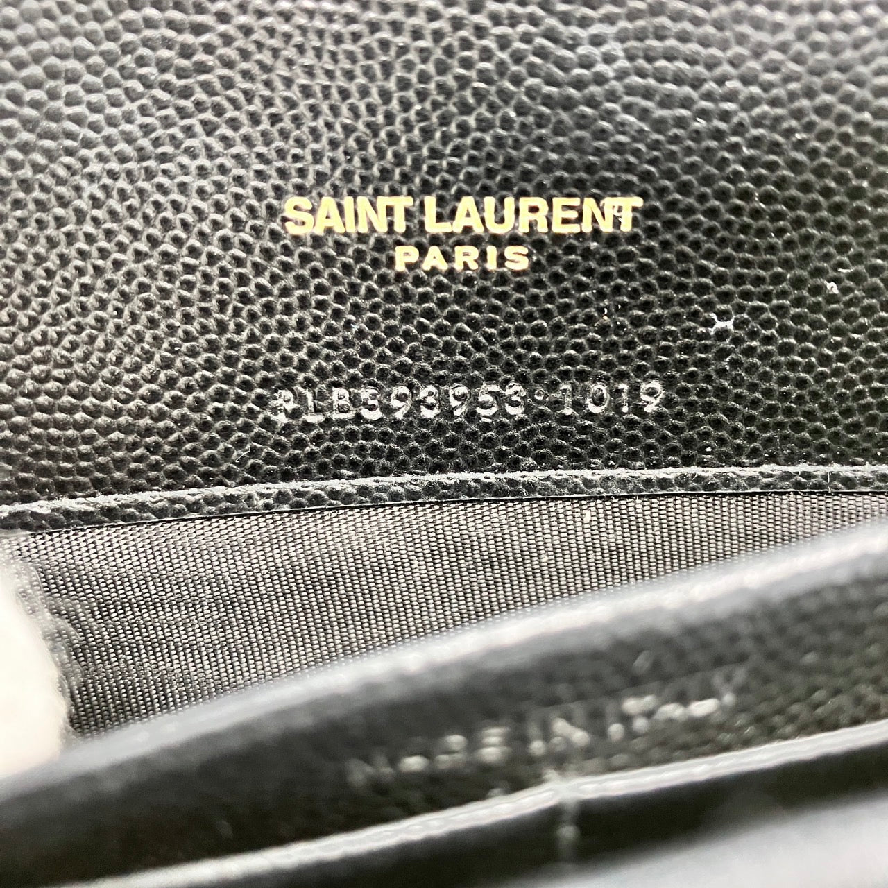 YVES SAINT LAURENT WOC