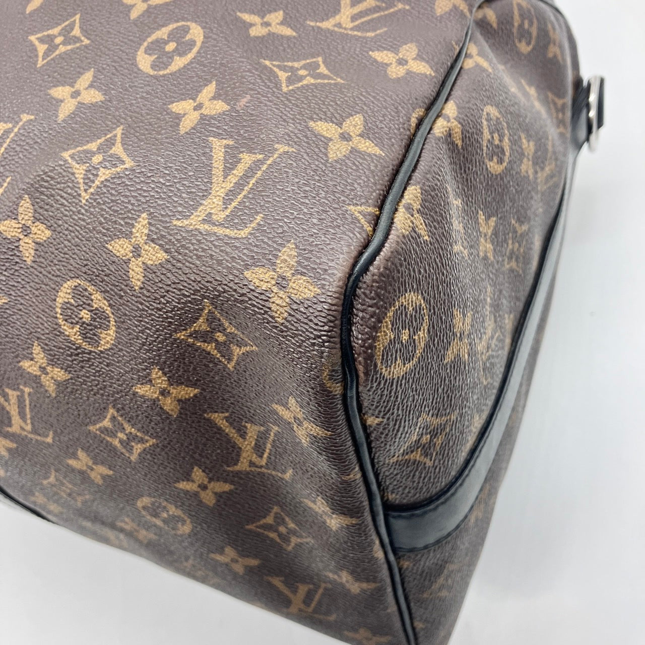 LOUIS VUITTON Keepall Bandouliere Macassar