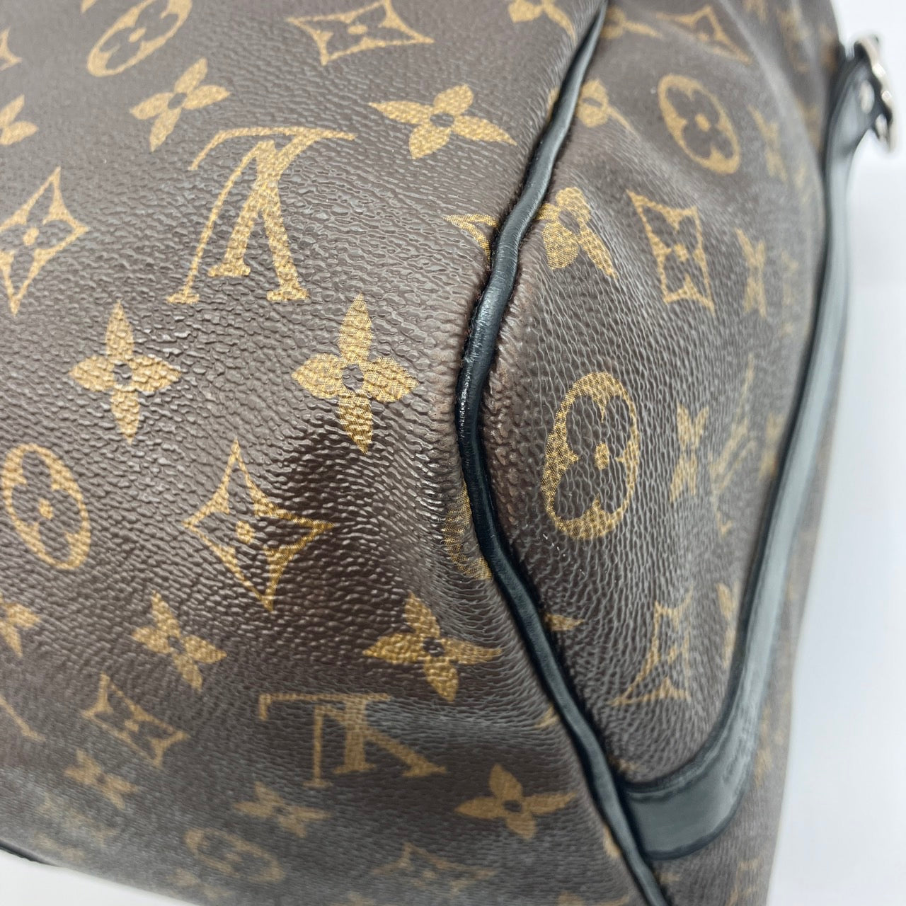 LOUIS VUITTON Keepall Bandouliere Macassar