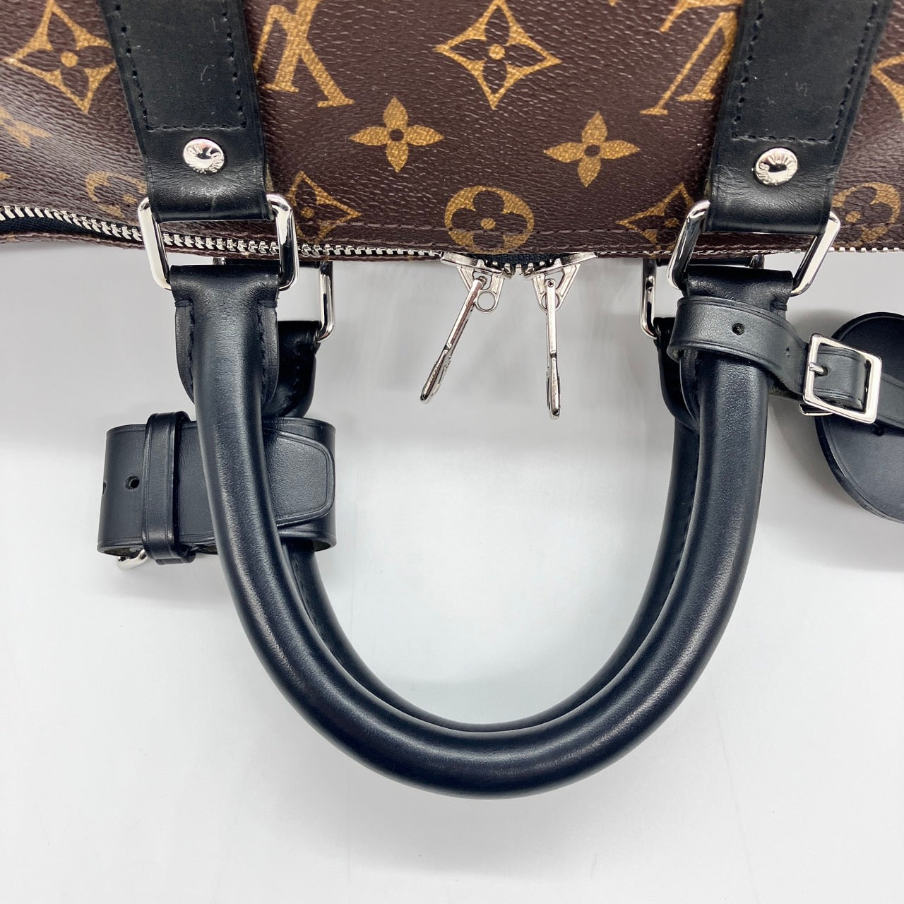 LOUIS VUITTON Keepall Bandouliere Macassar