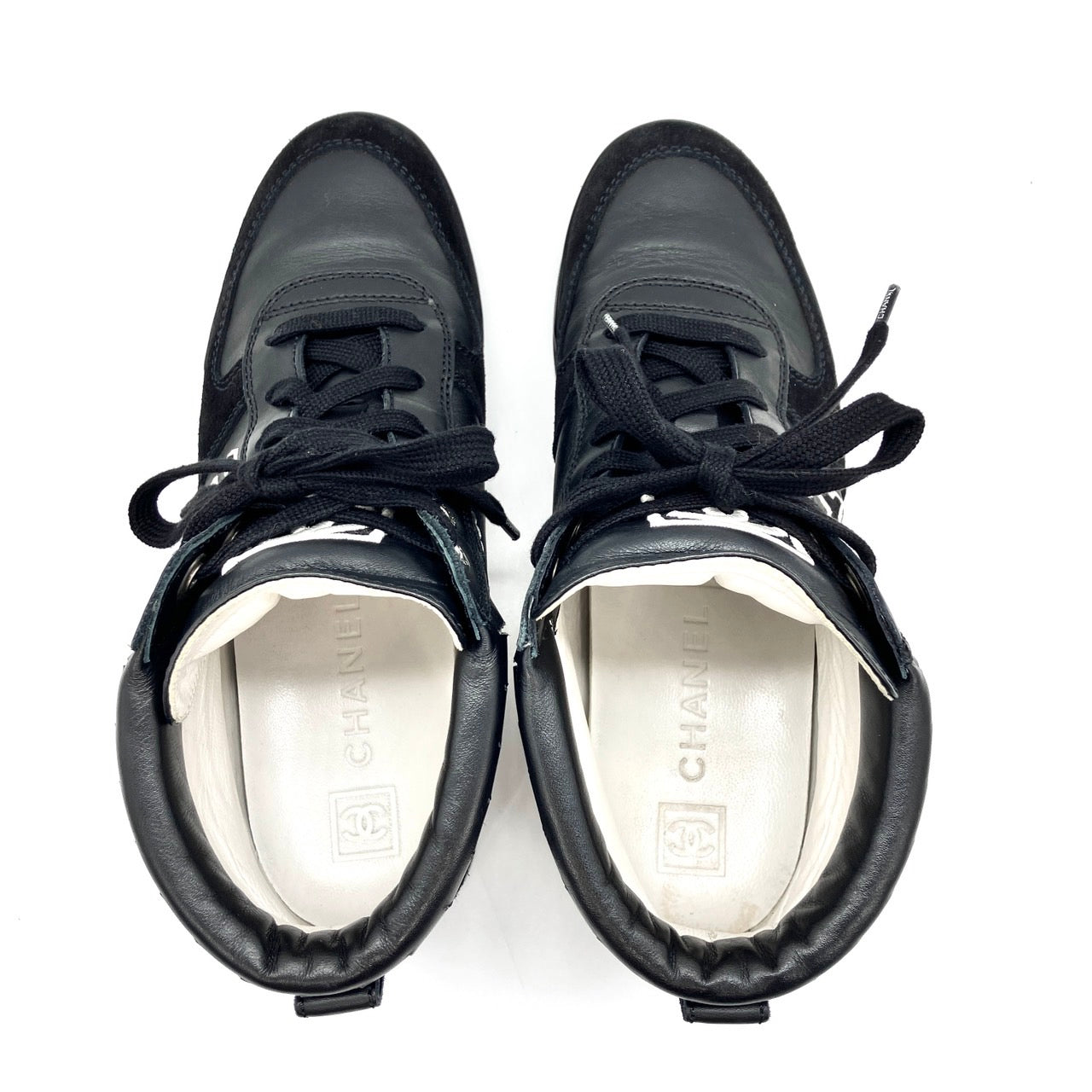 CHANEL Cambon Sneakers