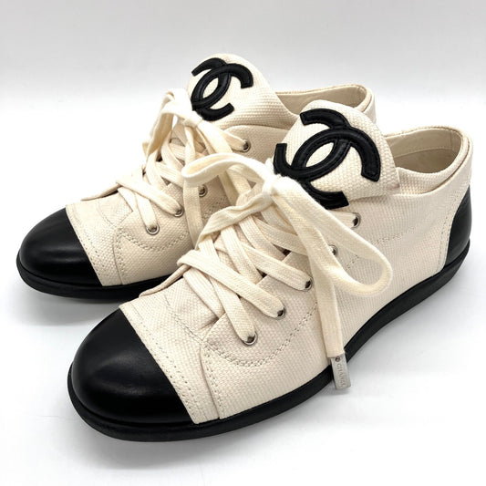 CHANEL Coco mark Sneakers