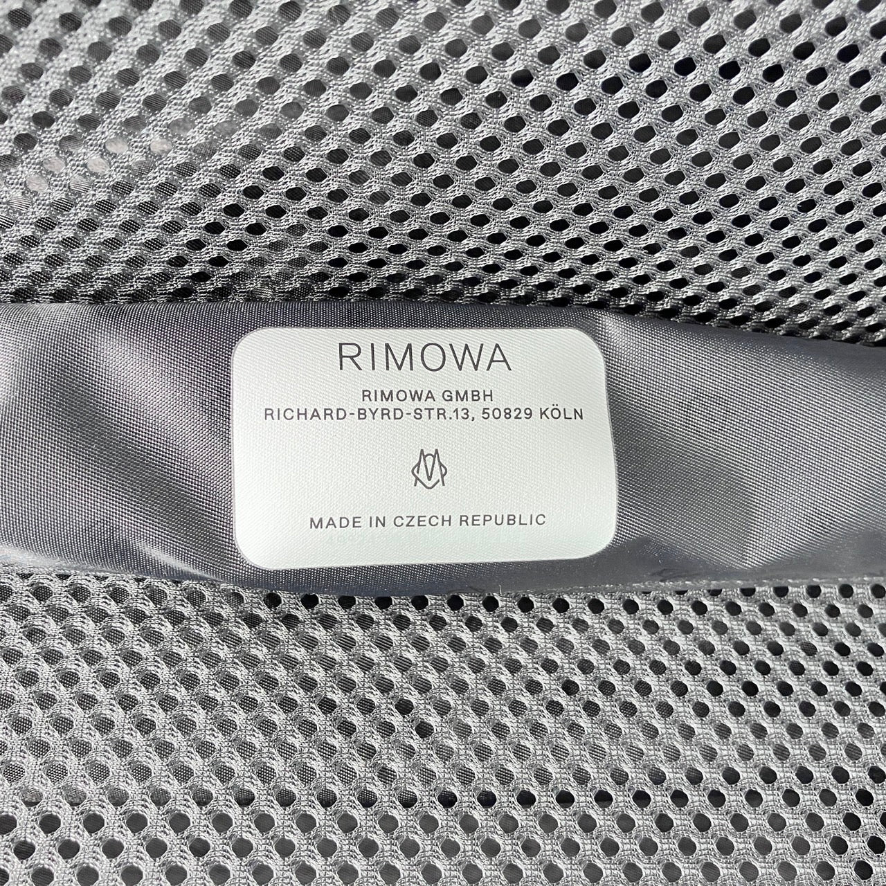 RIMOWA ESSENTIAL LITE MINI Carry case