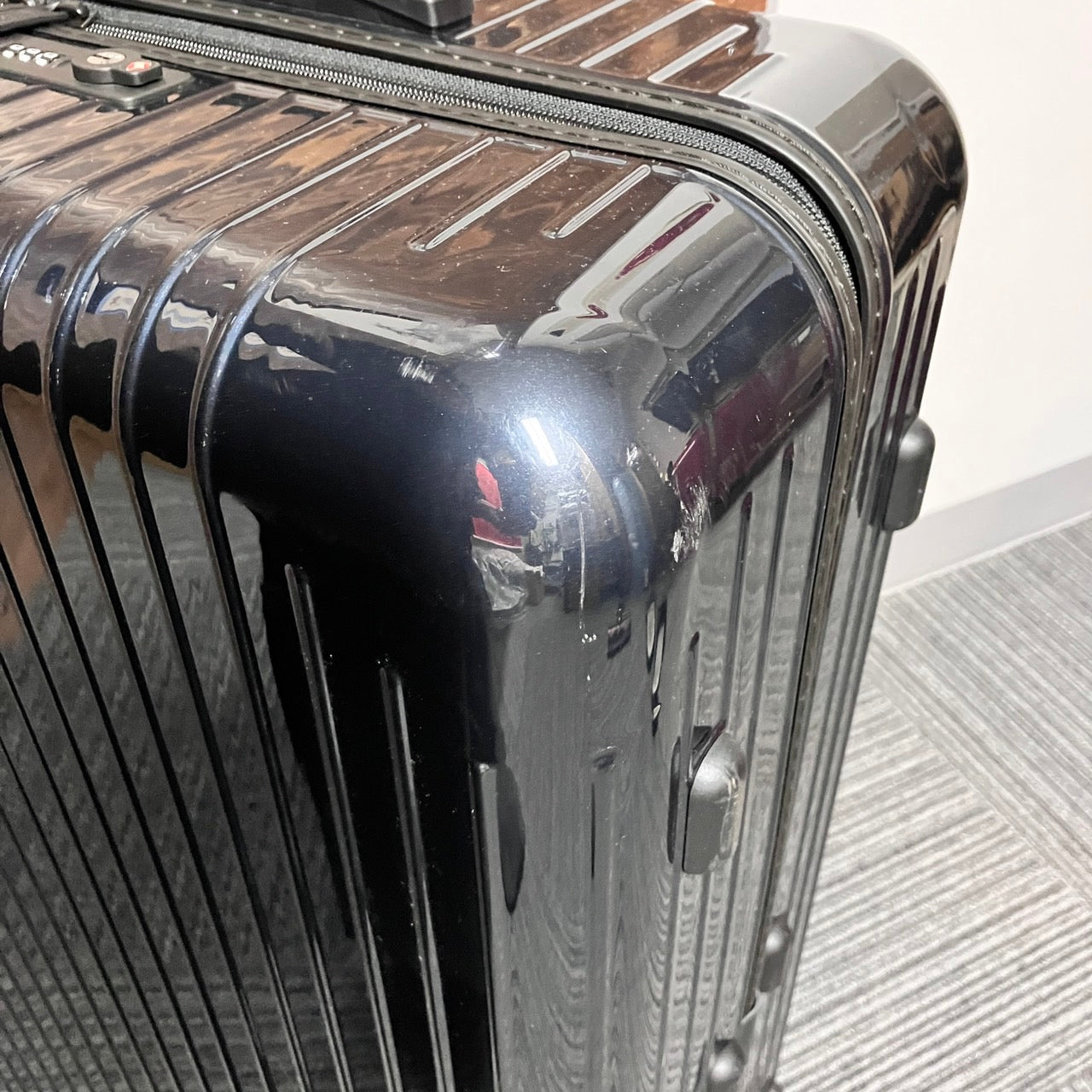 RIMOWA Salsa Air