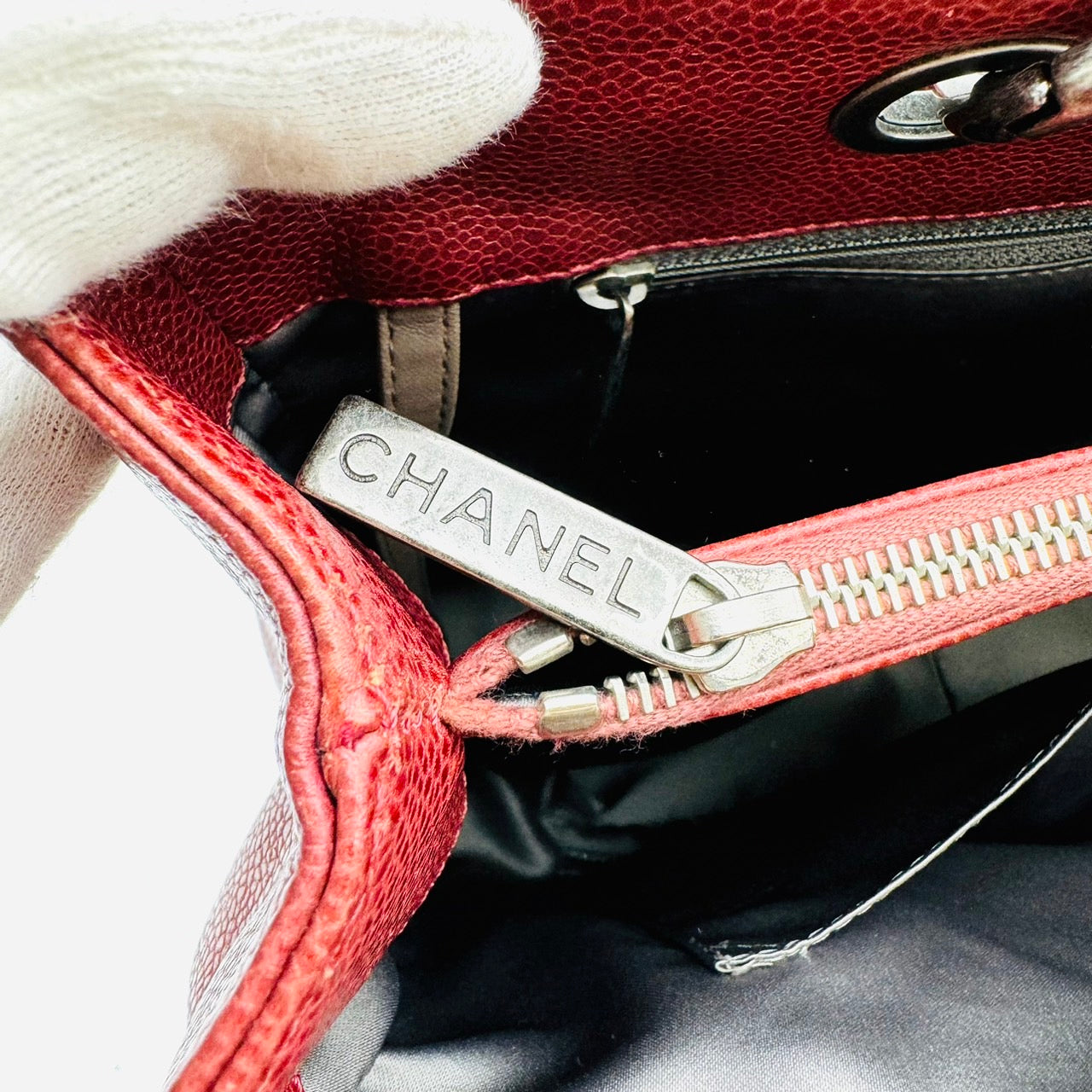 CHANEL GST Chain Tote Red/Silver Hardware