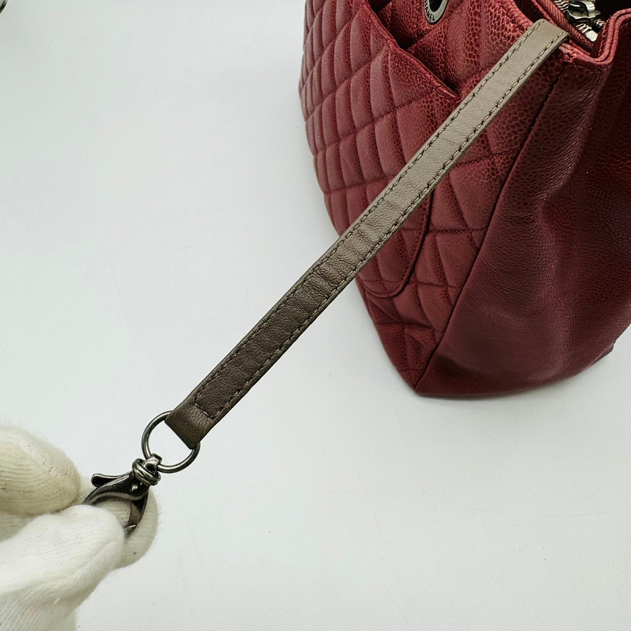 CHANEL GST Chain Tote Red/Silver Hardware