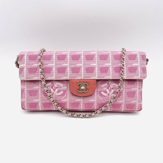 CHANEL New Travel Line Chain Shoulder Bag Pink