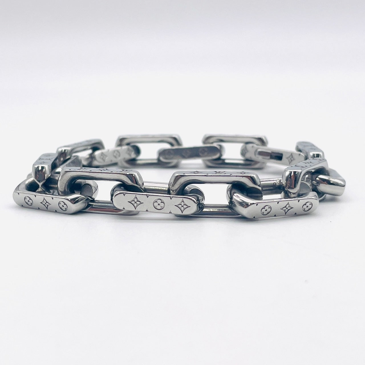 LOUIS VUITTON Chain Bracelet Silver With Box