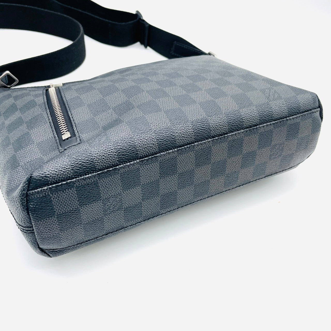 LOUIS VUITTON Damier Graphite Mick PM Shoulder Messenger Bag