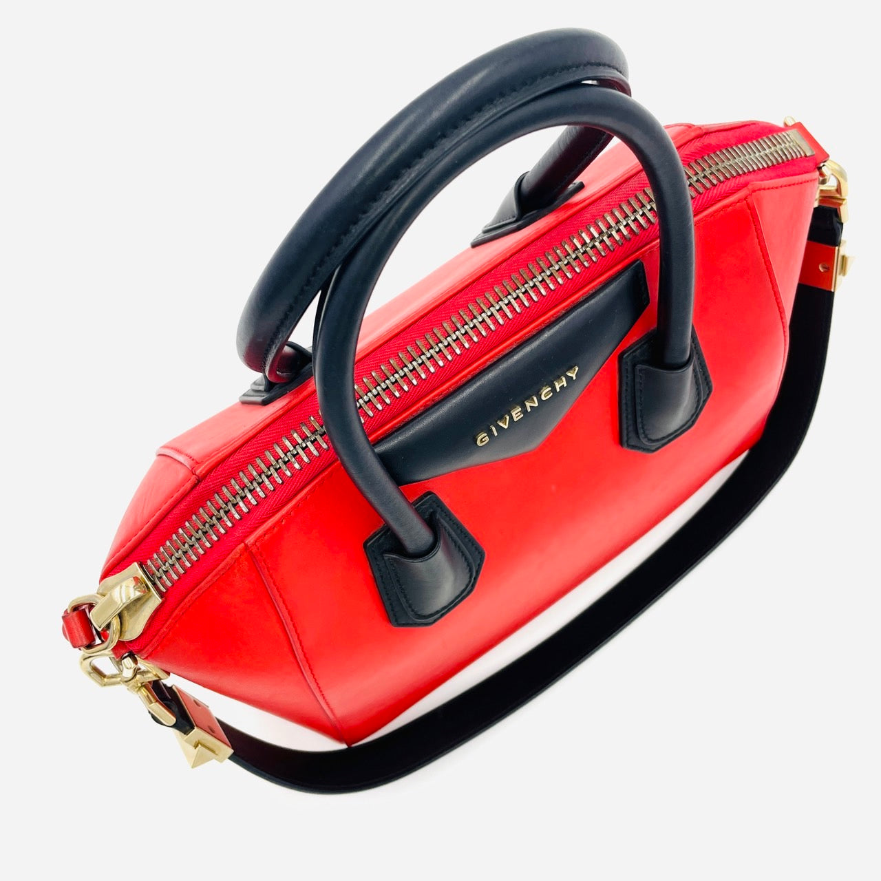 GIVENCHY Antigona Handbag Red