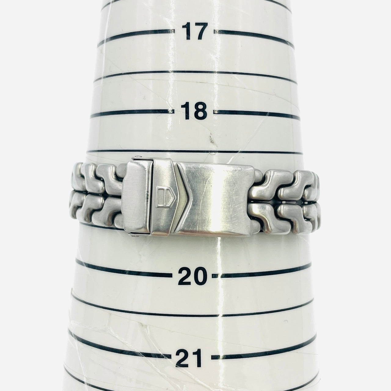 TAG HEUER Men Watch WG1213-kO Q32932 QZ Gray Silver