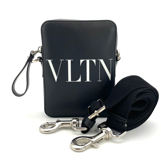 VALENTINO Garavani Shoulder Bag VLTN Black