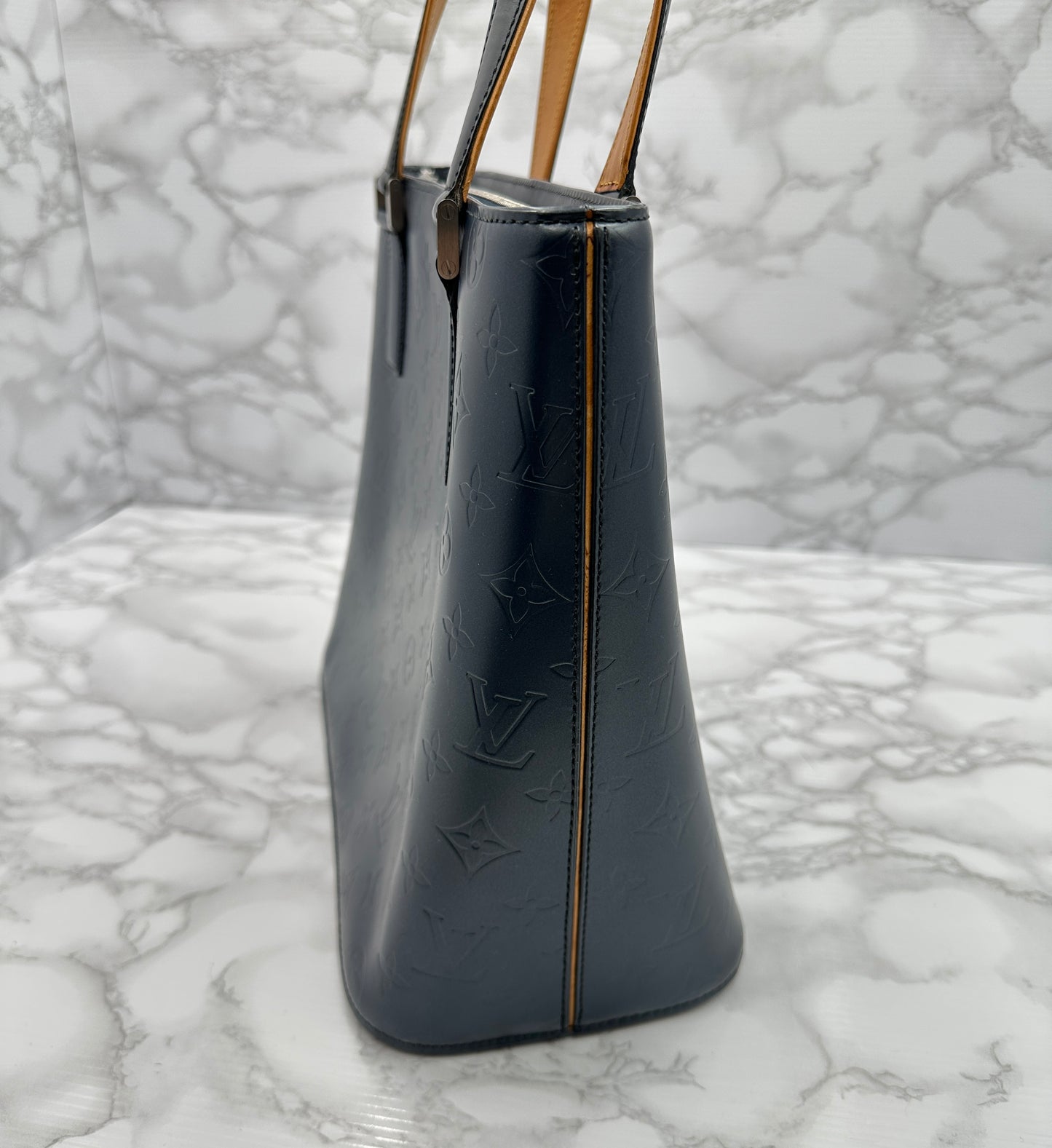 LOUIS VUITTON Monogram Matt Stockton