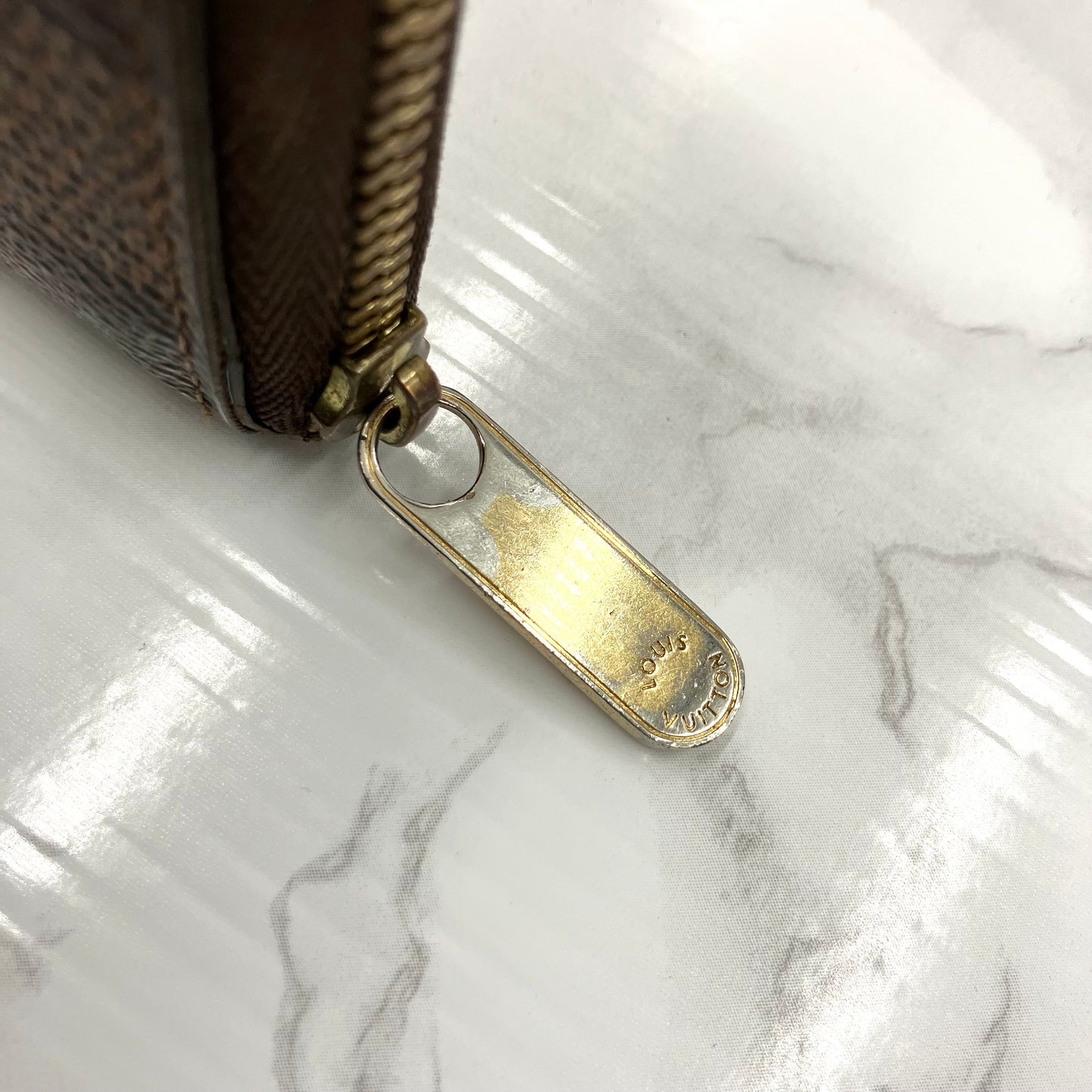 LOUIS VUITTON Damier Coin Purse