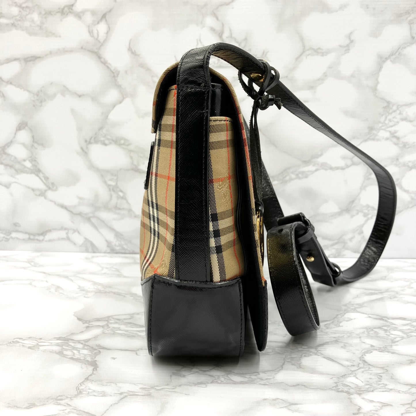 BURBERRY Nova Check Shoulder Bag