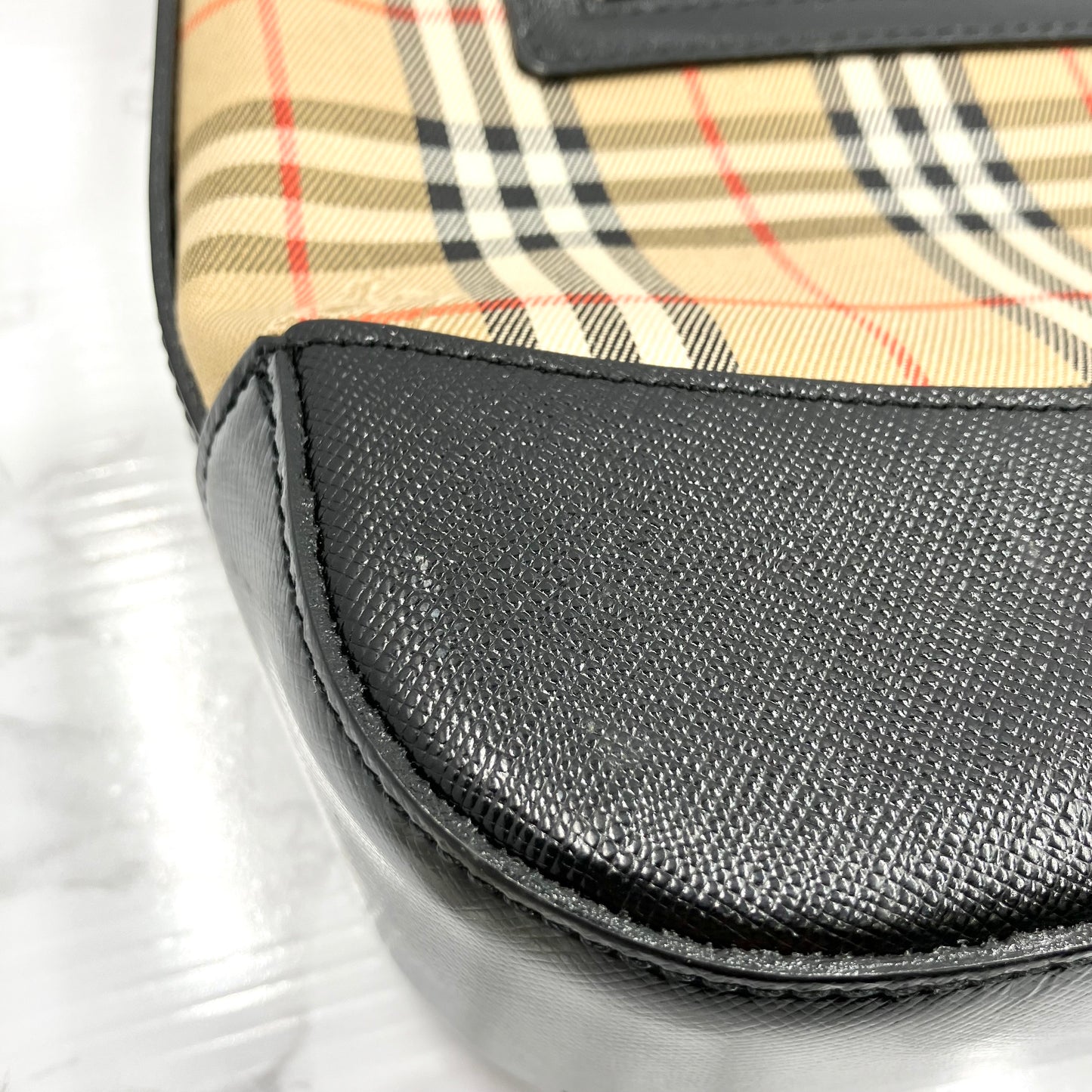 BURBERRY Nova Check Shoulder Bag