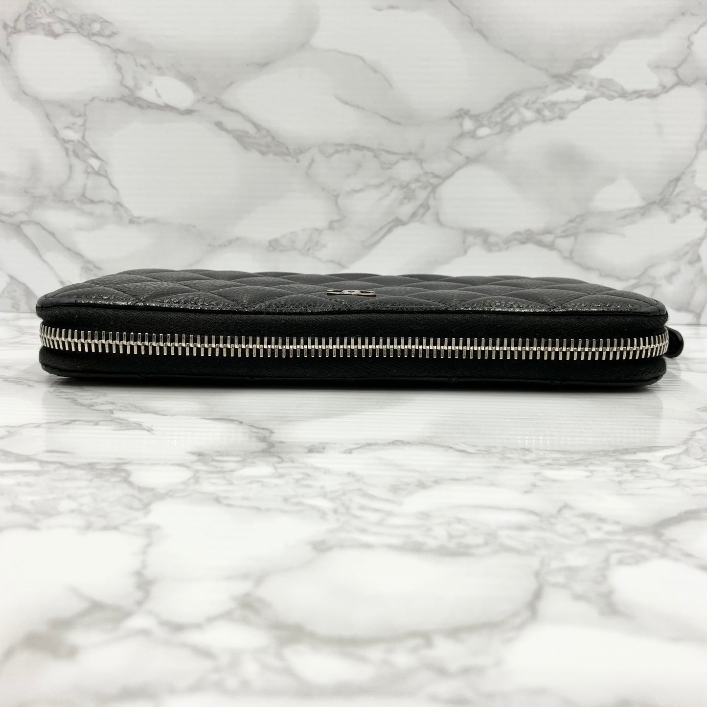 CHANEL Caviar skin long wallet