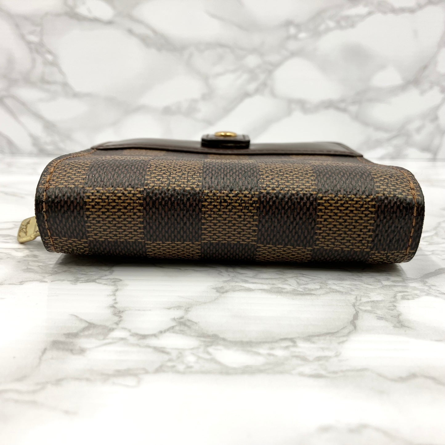 LOUIS VUITTON Damier Compact Zip