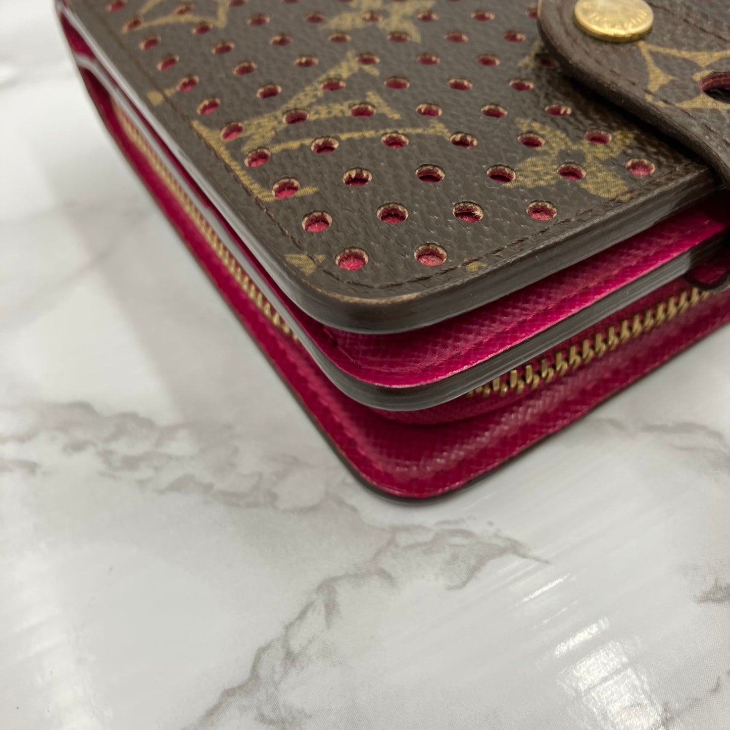 LOUIS VUITTON Monogram Perfo wallet