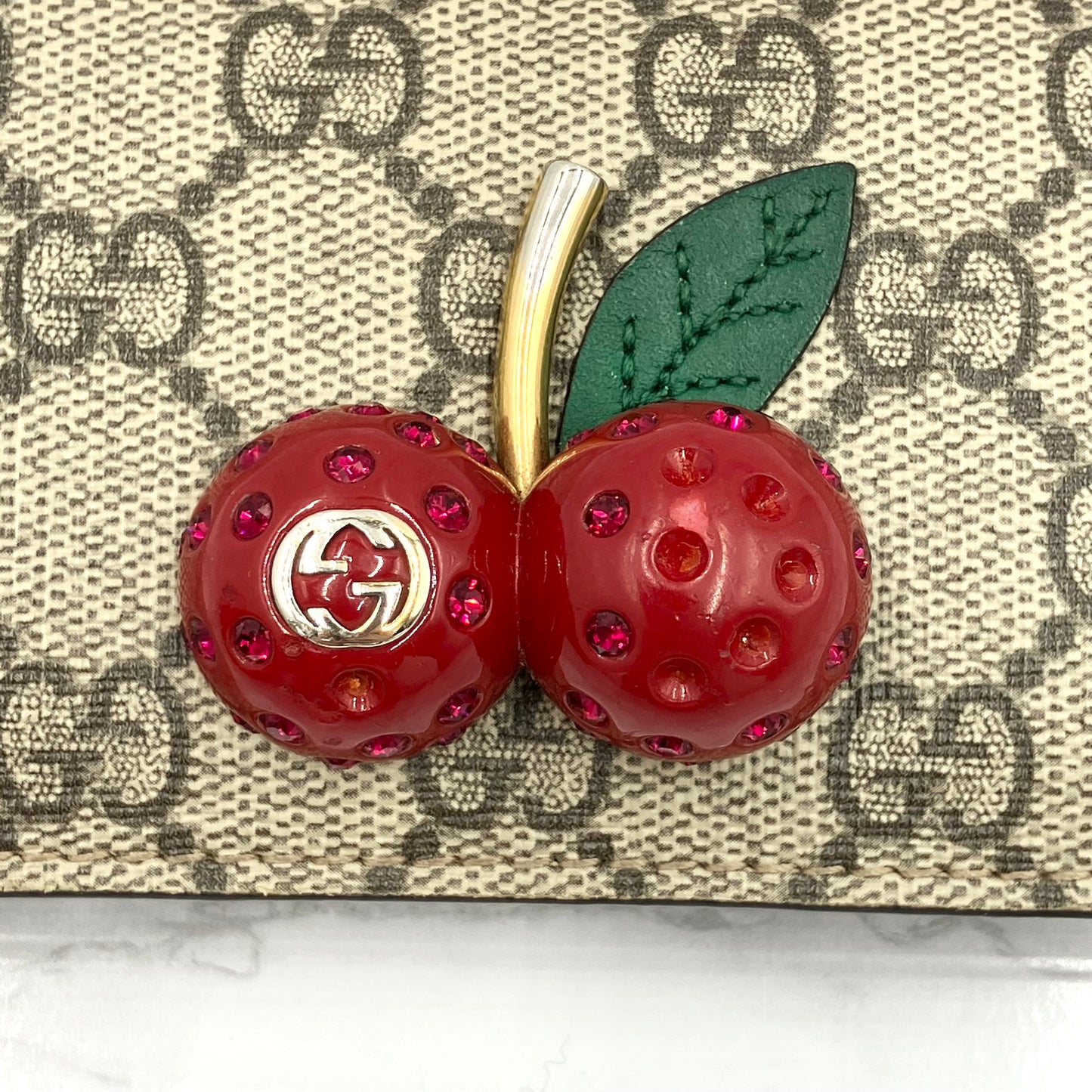 GUCCI Cherry Wallet