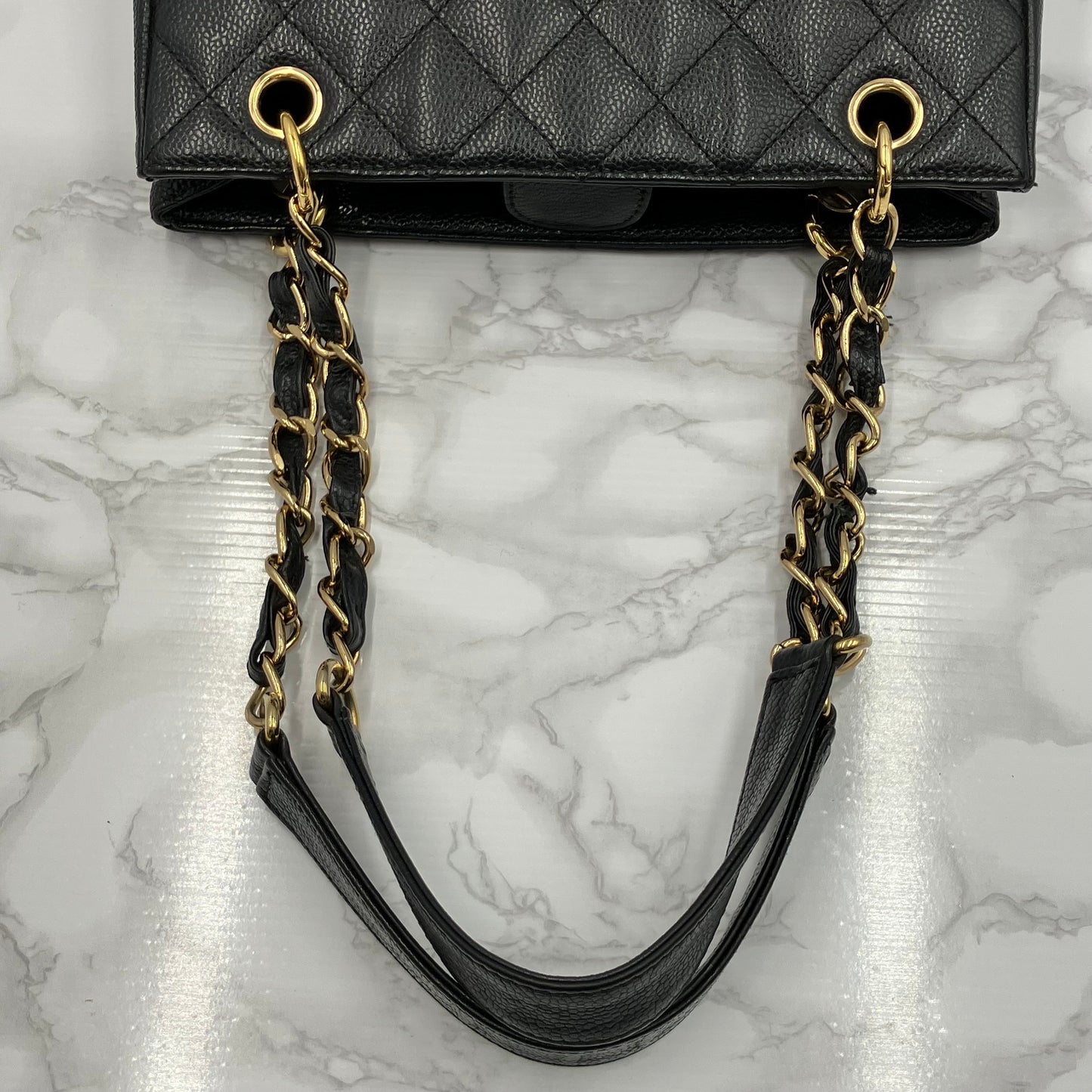 CHANEL Caviar skin PST chain tote