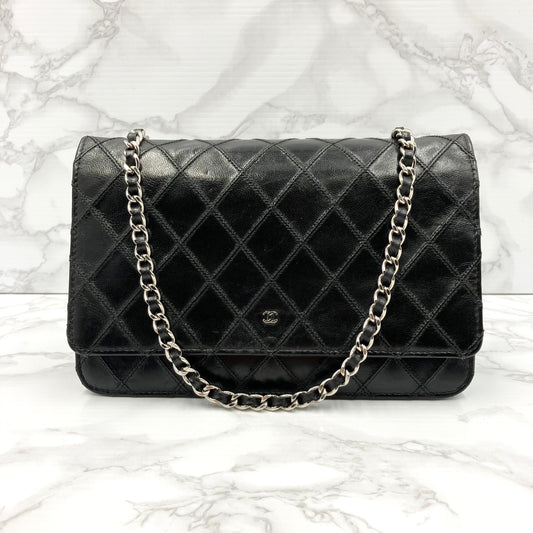 CHANEL Bicolore WOC