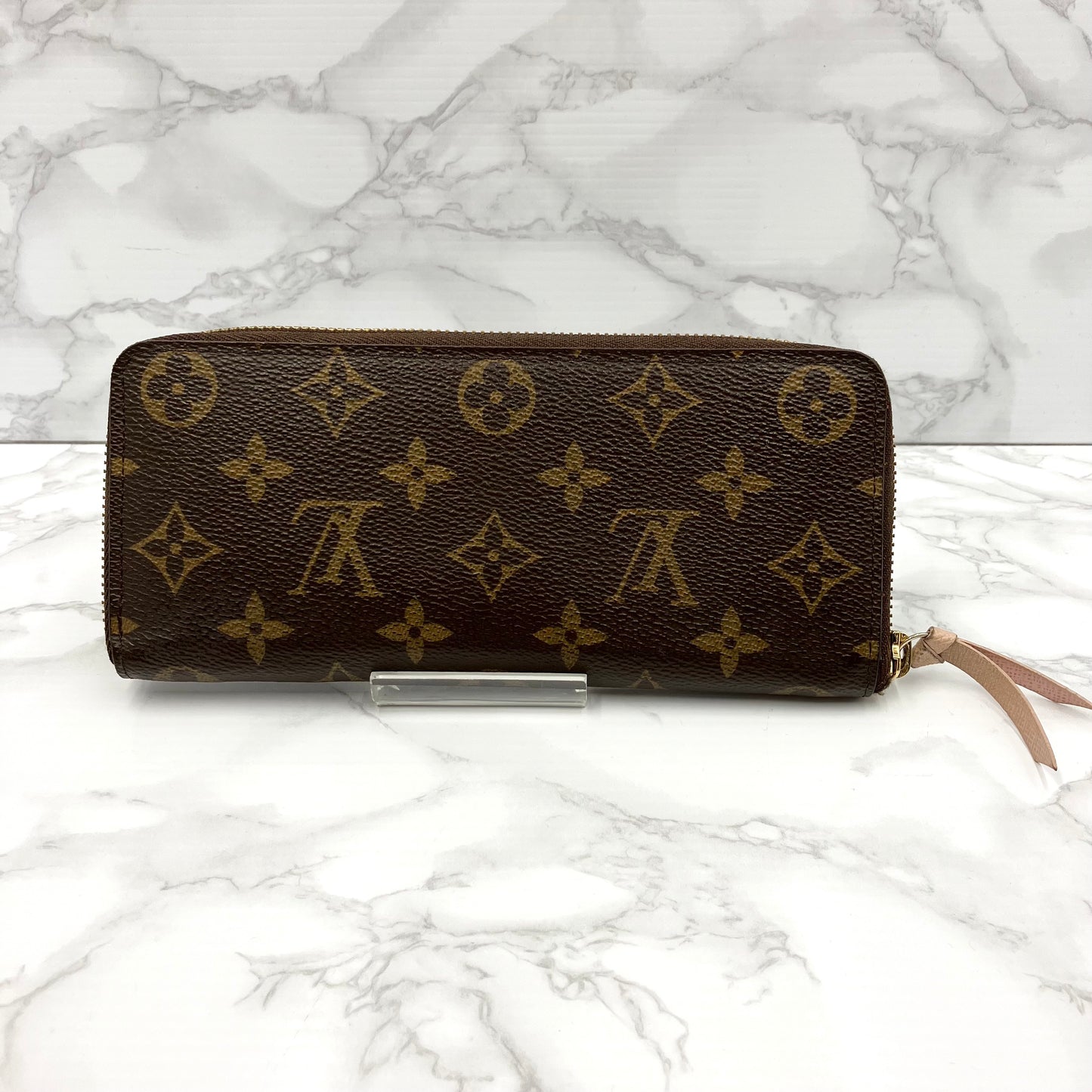 LOUIS VUITTON Monogram Clemence