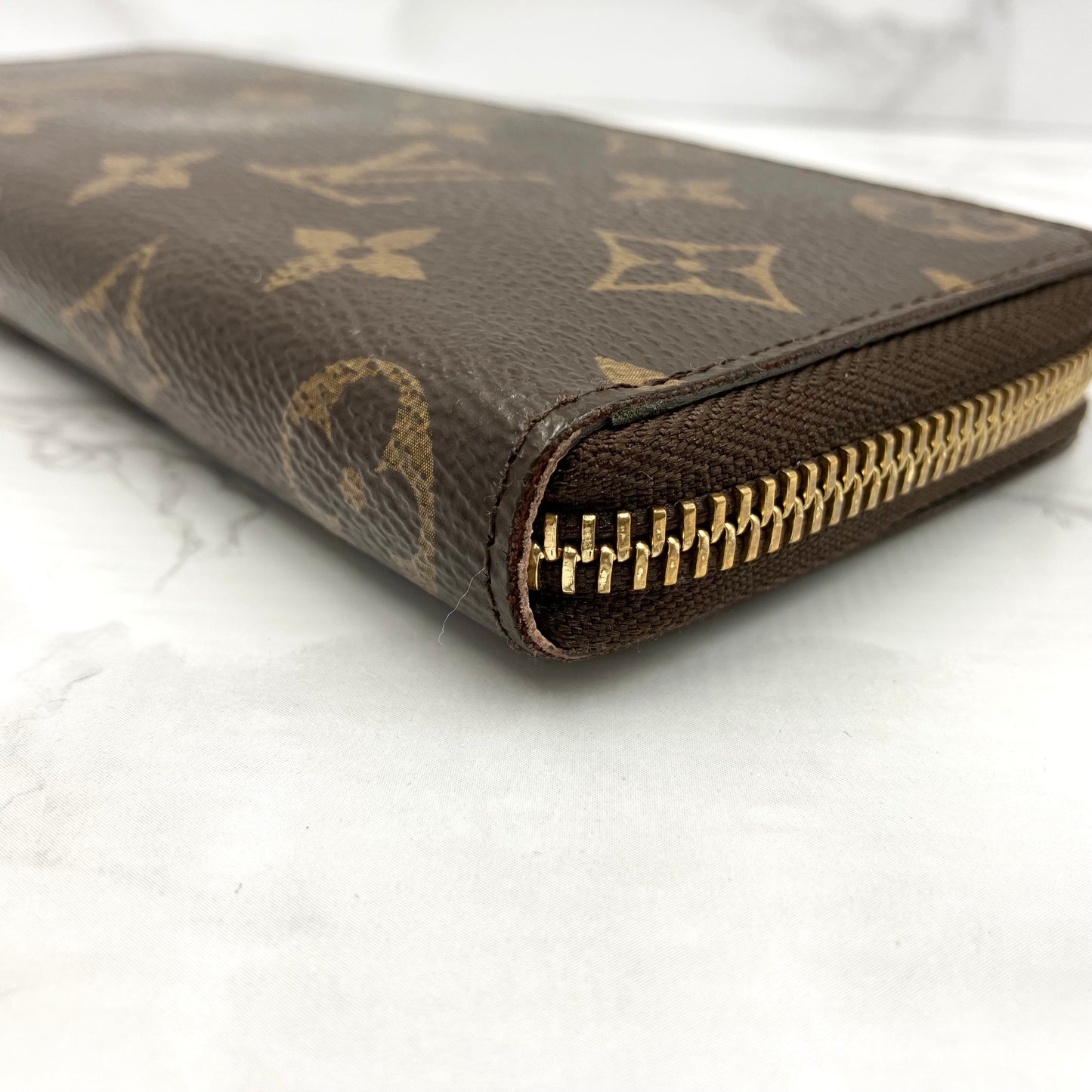 LOUIS VUITTON Monogram Clemence